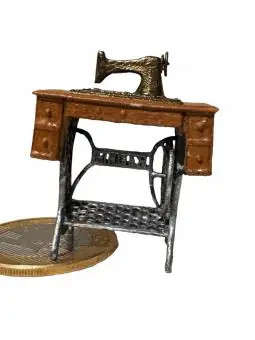 Máquina de Costura Singer