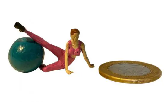 Mulher pilates com a bola - Código 66